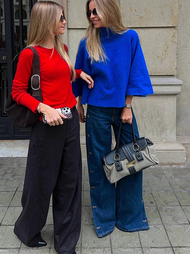 Rollkragenpullover Thea – Glockenärmel im Cropped-Look