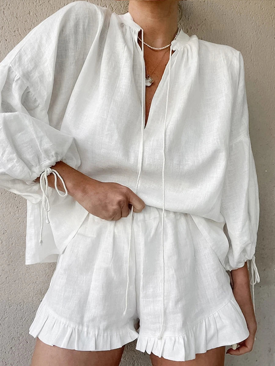 Loungewear-Set Alba – Bluse & Rüschen-Shorts