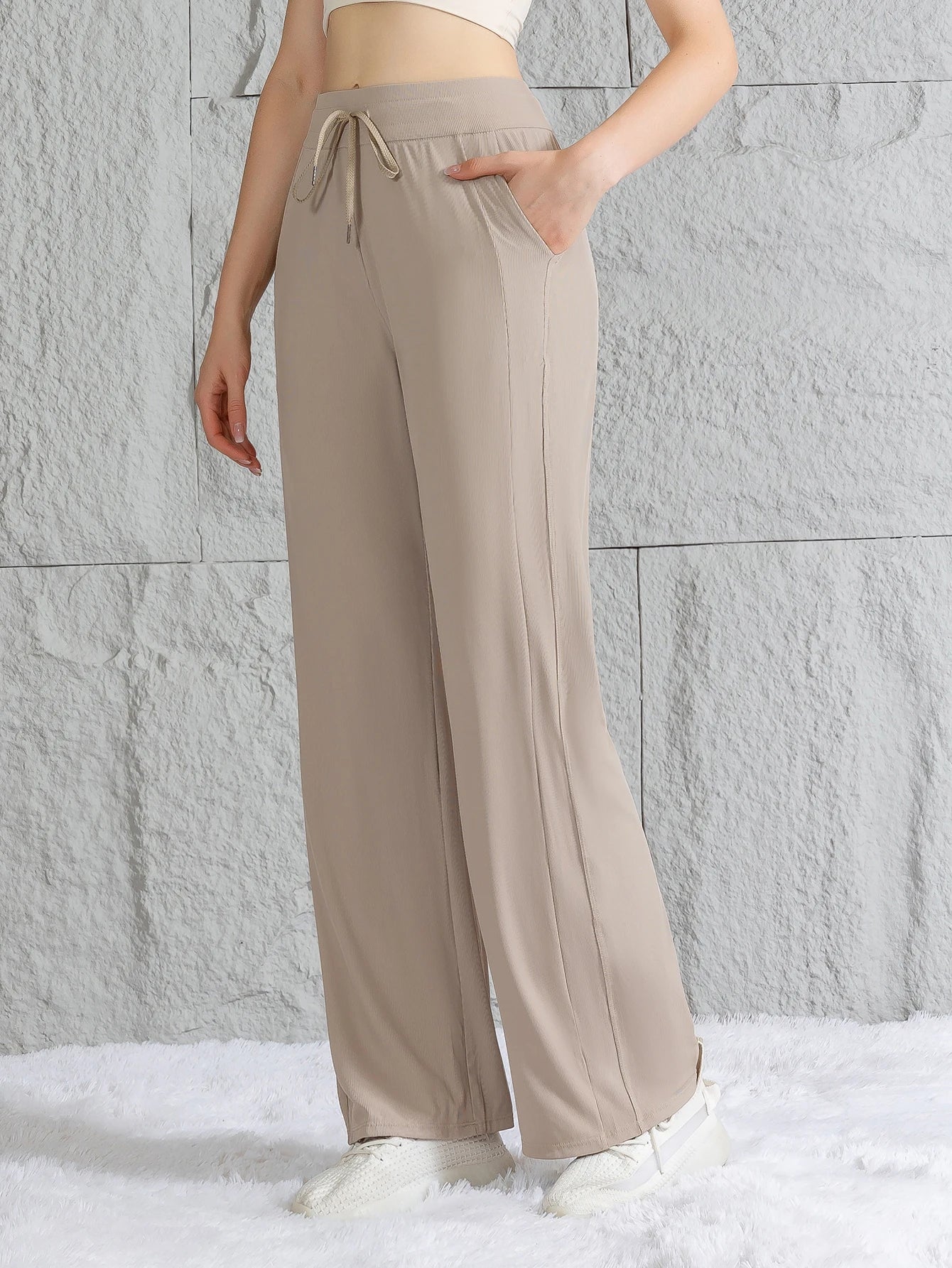 Wide-Leg Hose Kira – High Waist in Eisseiden-Optik