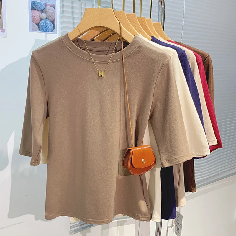 Basic-Shirt Edda – Figurnah & weich geschnitten