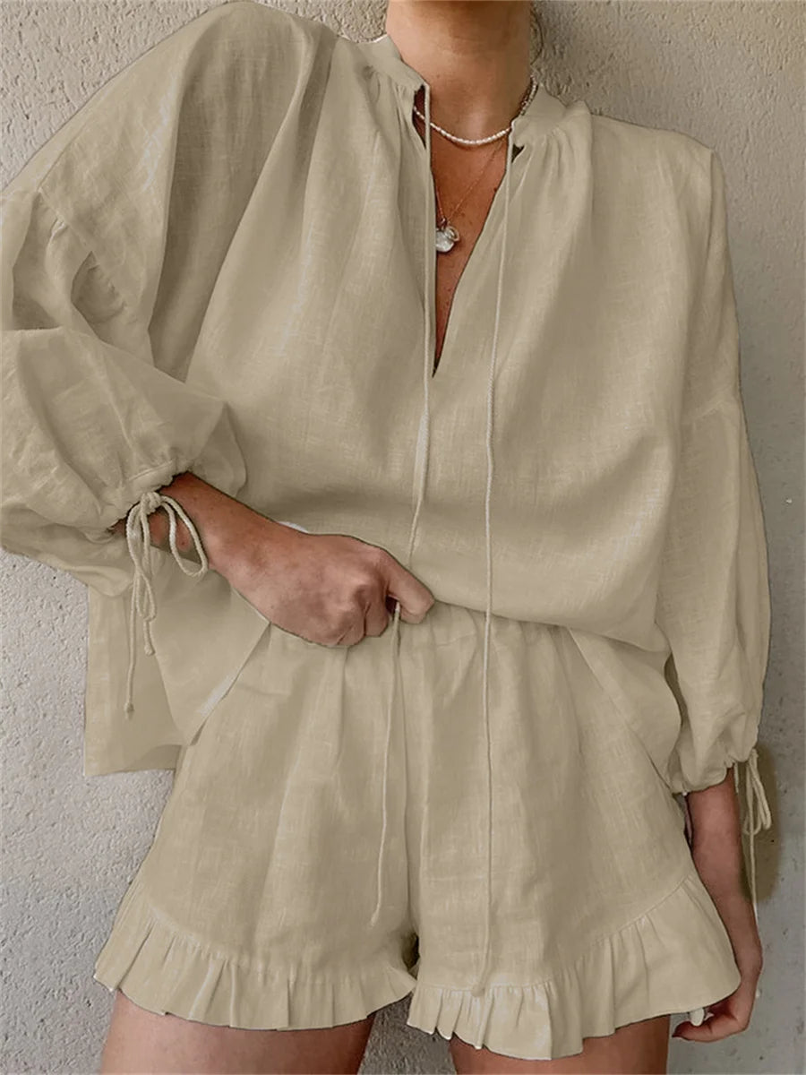 Loungewear-Set Alba – Bluse & Rüschen-Shorts