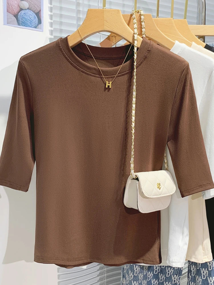 Basic-Shirt Edda – Figurnah & weich geschnitten